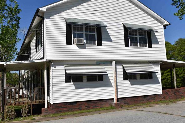 795 Rutherfordton Hwy, Chesnee, SC 29323